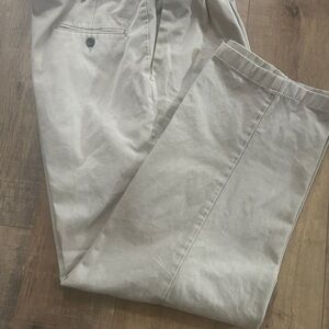 Haggar Men's Khaki Chinos